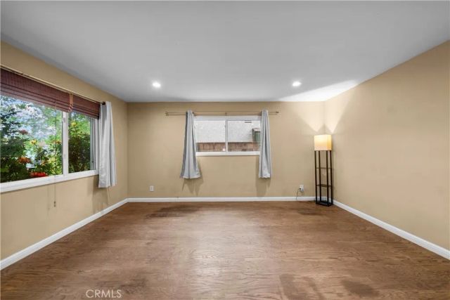 23741 Archwood St, West Hills, CA 91307