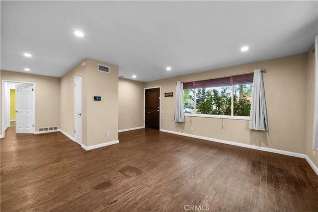 23741 Archwood St, West Hills, CA 91307