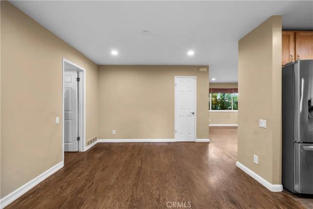 23741 Archwood St, West Hills, CA 91307