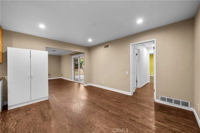 23741 Archwood St, West Hills, CA 91307