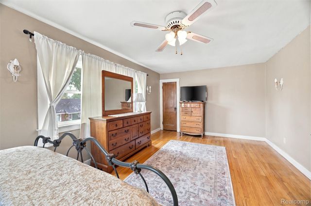 224 Mohawk Street, Dearborn, MI 48124