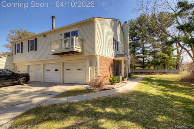 2038 Hidden Meadows Drive D, Walled Lake, MI 48390