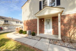 2038 Hidden Meadows Drive D, Walled Lake, MI 48390