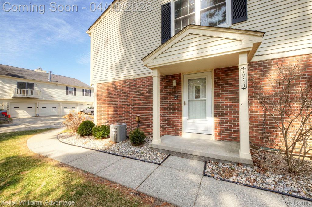 2038 Hidden Meadows Drive D, Walled Lake, MI 48390