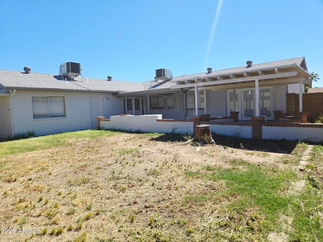 5132 W LAS PALMARITAS Drive, Glendale, AZ 85302