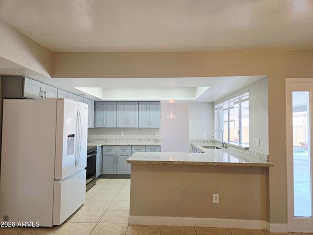 5132 W LAS PALMARITAS Drive, Glendale, AZ 85302