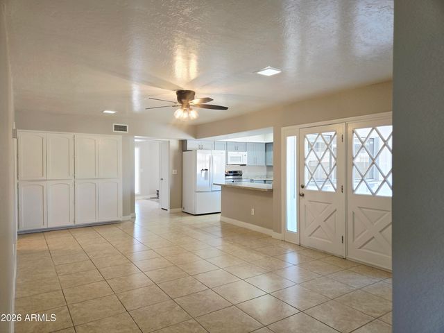 5132 W LAS PALMARITAS Drive, Glendale, AZ 85302