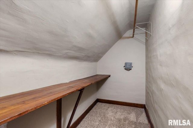 534 W VINE Street, Springfield, IL 62704