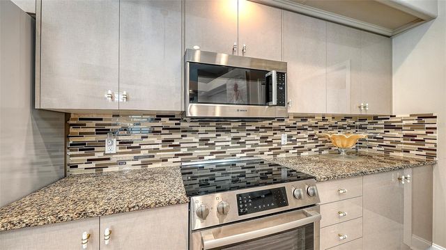 6801 ERICA LANE, Sarasota, FL 34241