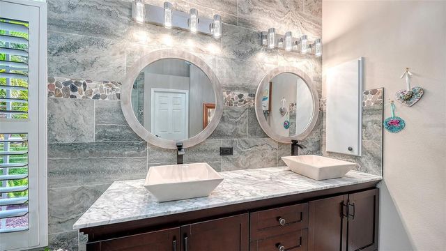 6801 ERICA LANE, Sarasota, FL 34241