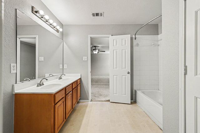4030 Holly Leaf Court, Dallas, TX 75212