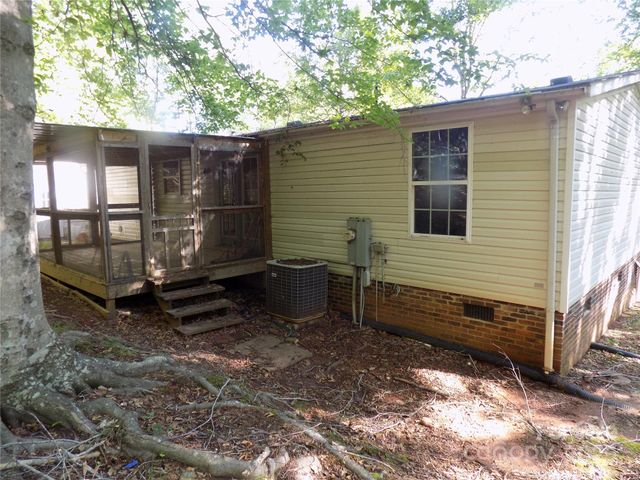 2130 Babbling Brook Lane, Gastonia, NC 28052