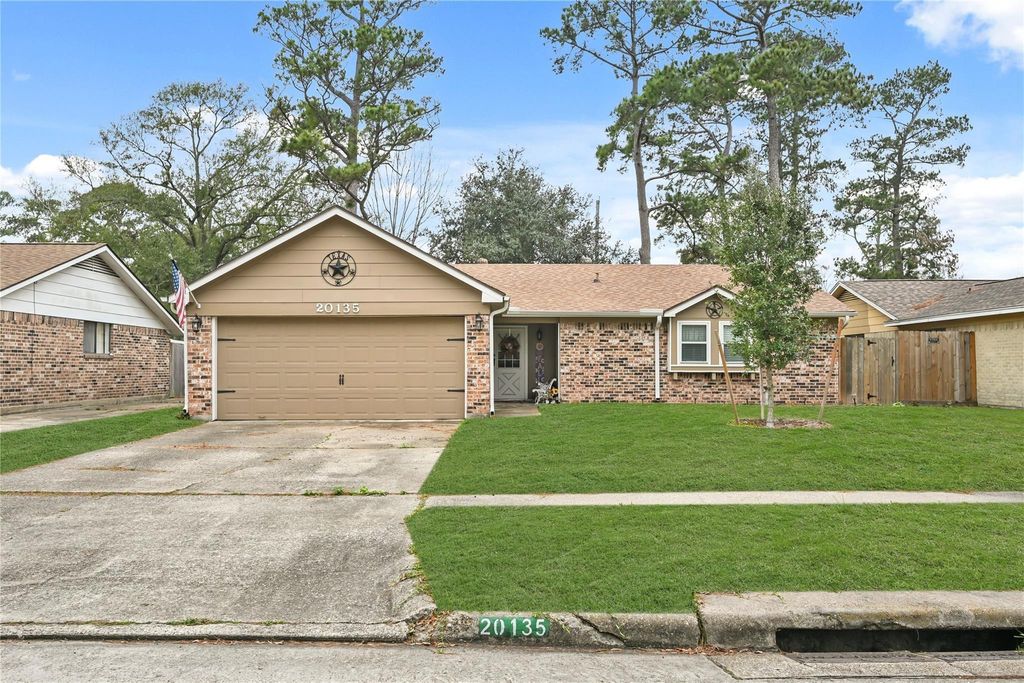 20135 Fox Grove Lane, Humble, TX 77338