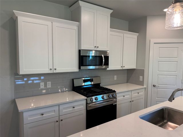 605 Finlee Way, Tioga, TX 76271