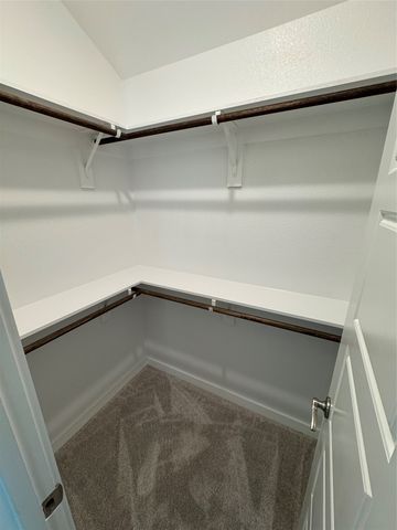 605 Finlee Way, Tioga, TX 76271