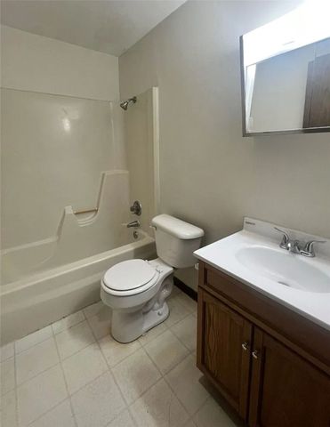 2120 4th Avenue, Marion, IA 52302