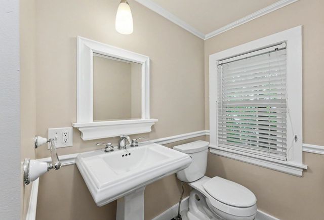 540 Concord Street, Manchester, NH 03104