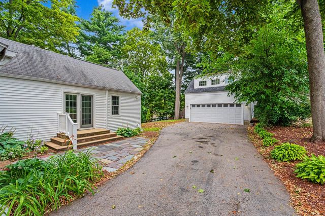 540 Concord Street, Manchester, NH 03104