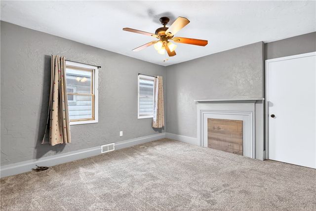 101 7th St, Monongahela City, PA 15063