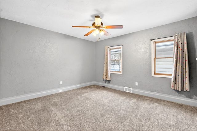 101 7th St, Monongahela City, PA 15063