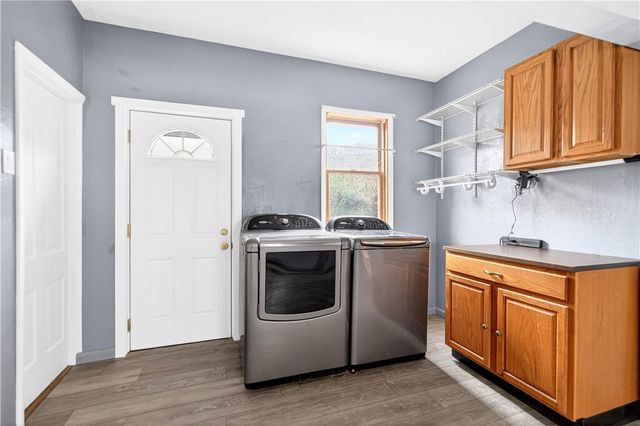 101 7th St, Monongahela City, PA 15063