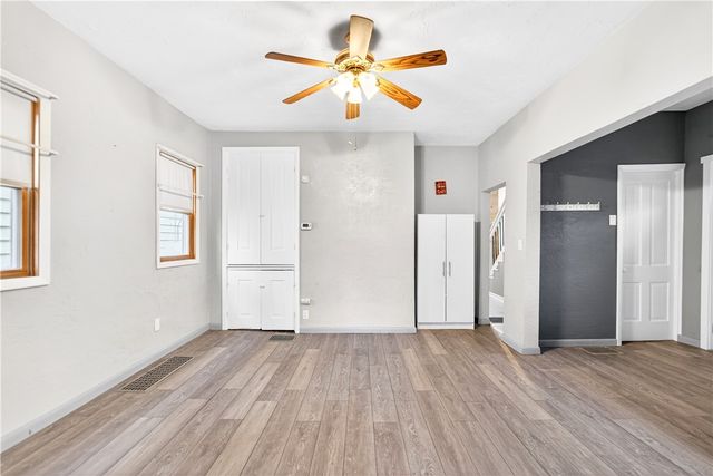 101 7th St, Monongahela City, PA 15063