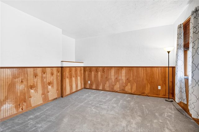 101 7th St, Monongahela City, PA 15063