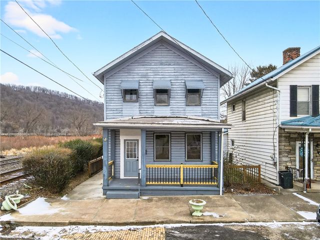101 7th St, Monongahela City, PA 15063
