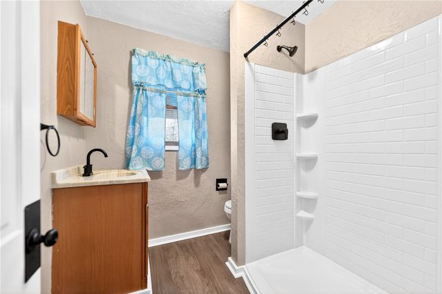 101 7th St, Monongahela City, PA 15063