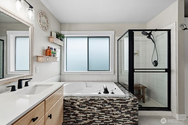 27830 50th Place S, Auburn, WA 98001