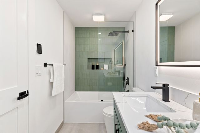 22911 57th Avenue SE, Woodinville, WA 98072