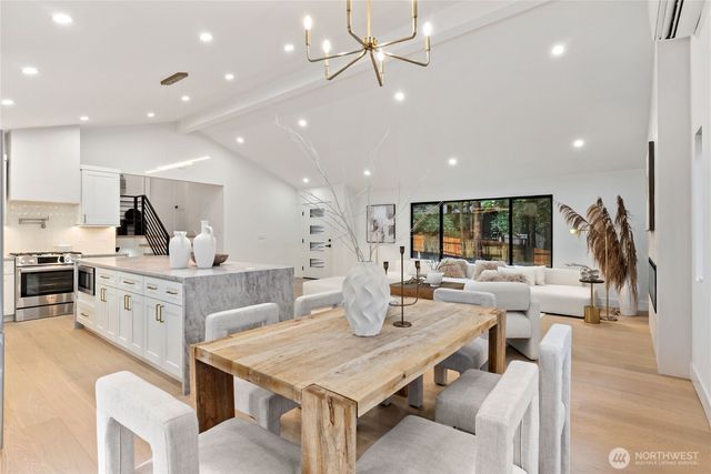 22911 57th Avenue SE, Woodinville, WA 98072