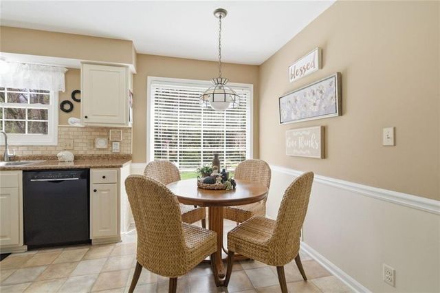 237 Lamplighter Lane SE, Marietta, GA 30067