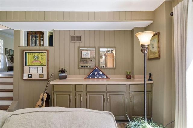 237 Lamplighter Lane SE, Marietta, GA 30067