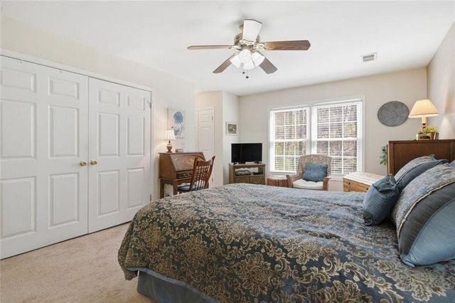 237 Lamplighter Lane SE, Marietta, GA 30067