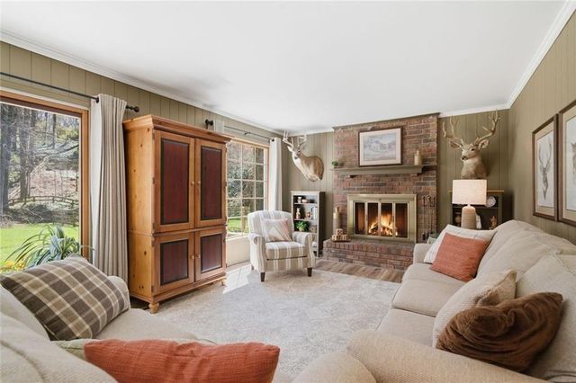 237 Lamplighter Lane SE, Marietta, GA 30067