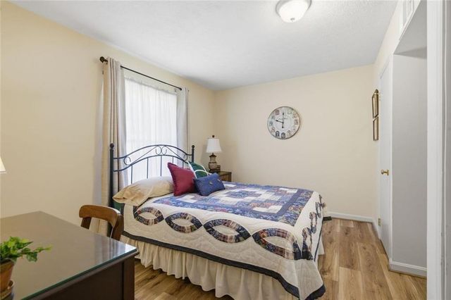 237 Lamplighter Lane SE, Marietta, GA 30067