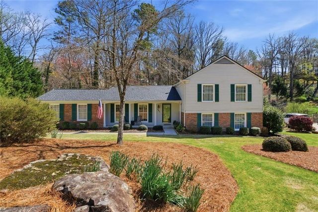 237 Lamplighter Lane SE, Marietta, GA 30067
