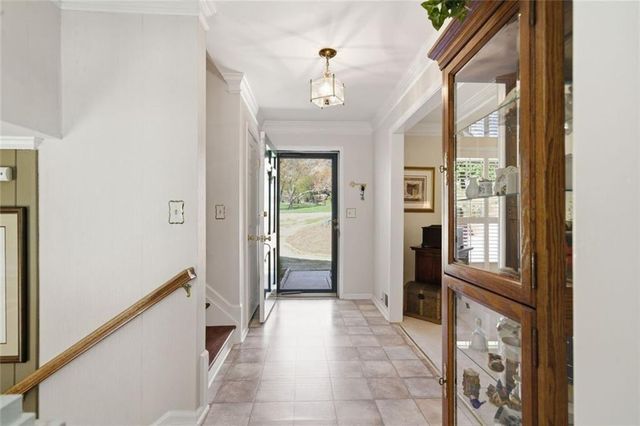 237 Lamplighter Lane SE, Marietta, GA 30067