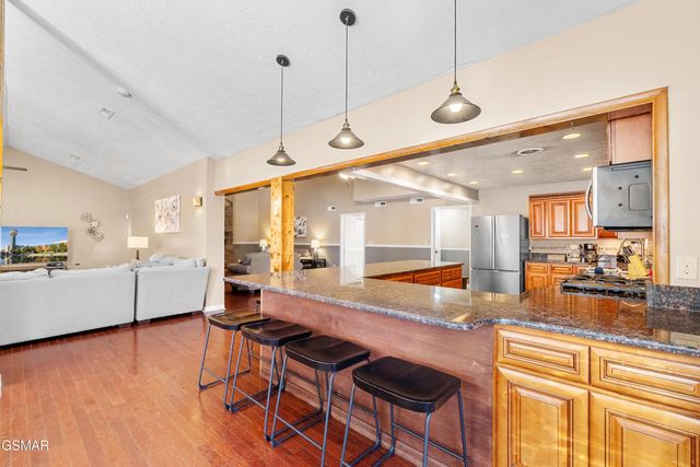 751 Ridge Road, Gatlinburg, TN 37738