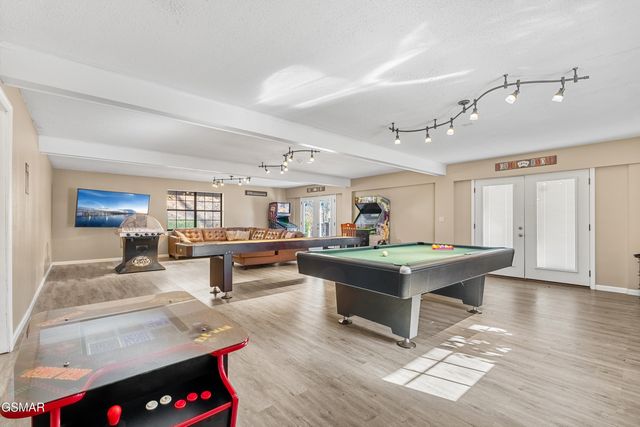 751 Ridge Road, Gatlinburg, TN 37738