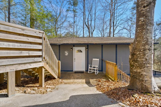 751 Ridge Road, Gatlinburg, TN 37738