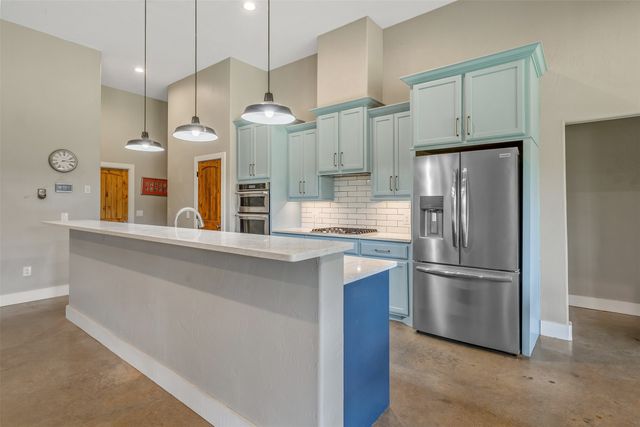 16045 County Road 1130, Flint, TX 75762