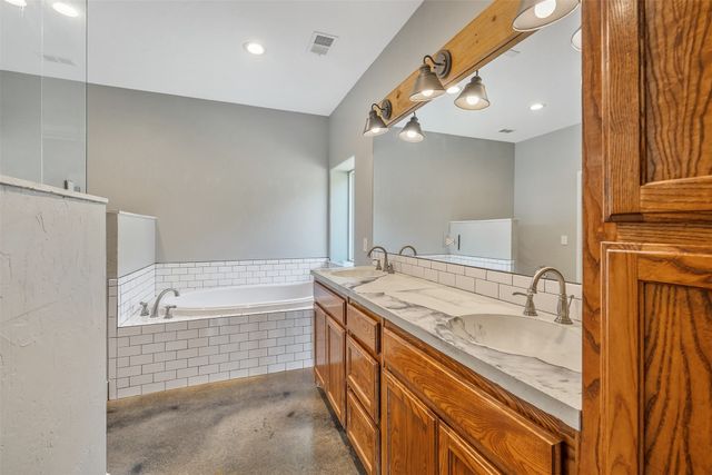 16045 County Road 1130, Flint, TX 75762