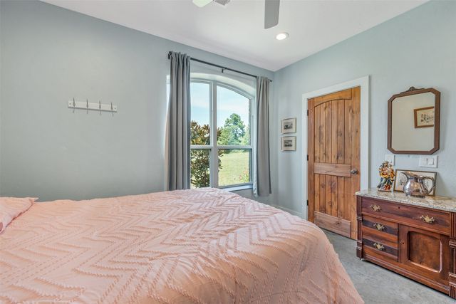 16045 County Road 1130, Flint, TX 75762