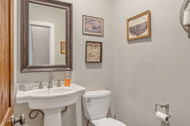 16045 County Road 1130, Flint, TX 75762