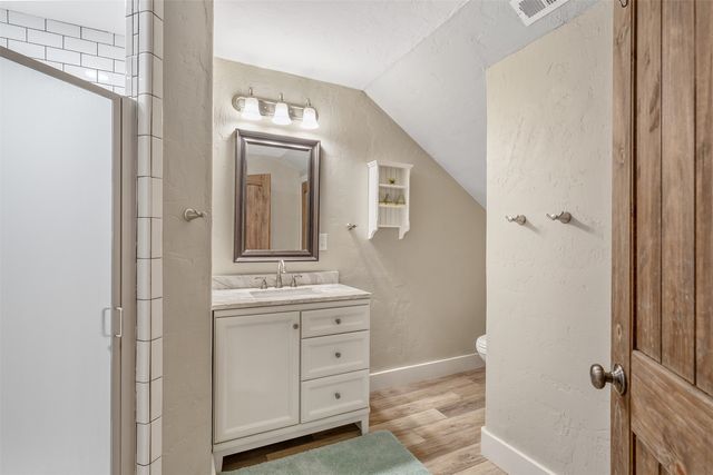 16045 County Road 1130, Flint, TX 75762