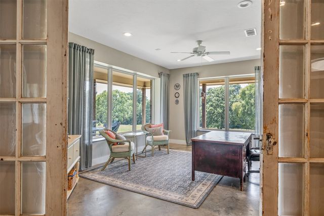 16045 County Road 1130, Flint, TX 75762