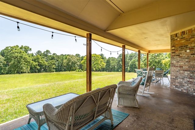 16045 County Road 1130, Flint, TX 75762