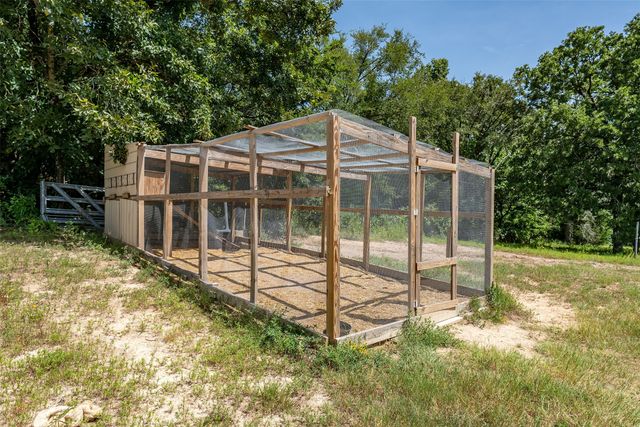 16045 County Road 1130, Flint, TX 75762